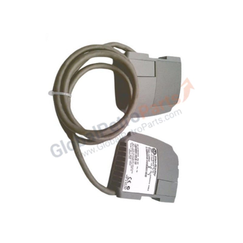 Allen-Bradley 1769-CRR3 CompactLogix Right-to-Right Bus Expansion Cable