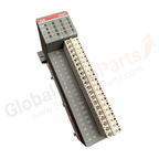 ABB AX561 AX 561 1TNE968902R1301 Analog I/O Module